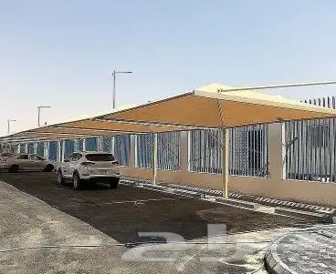 مظلات وسواتر نيوم 9