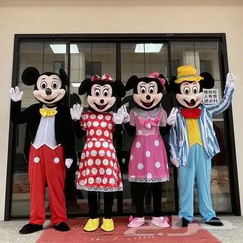 لبس تنكري شخصيات كرتونية 0