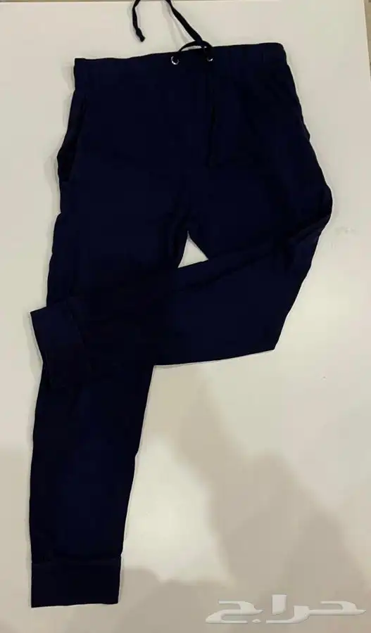 ملابس أطفال متنوعة استعمال خفيف شبه جديدة 10