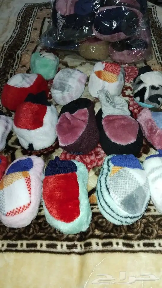 متوفر شرابات اطفال ومقاسات كبيره درازن 2