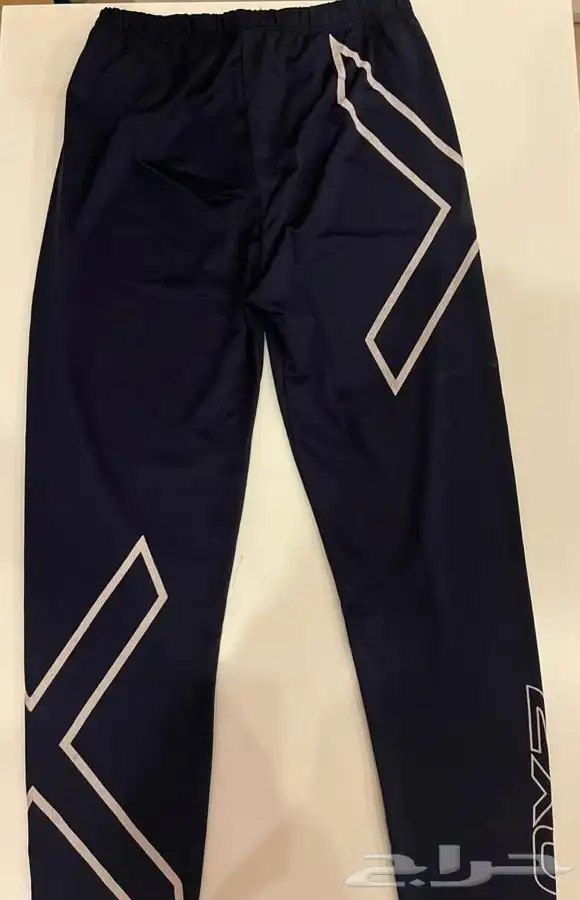 ملابس أطفال متنوعة استعمال خفيف شبه جديدة 47