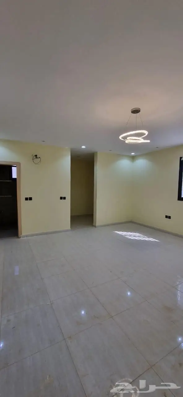 فرصة لا تتكرر فيلا 4 بسعر مميز في جليل ب 5
