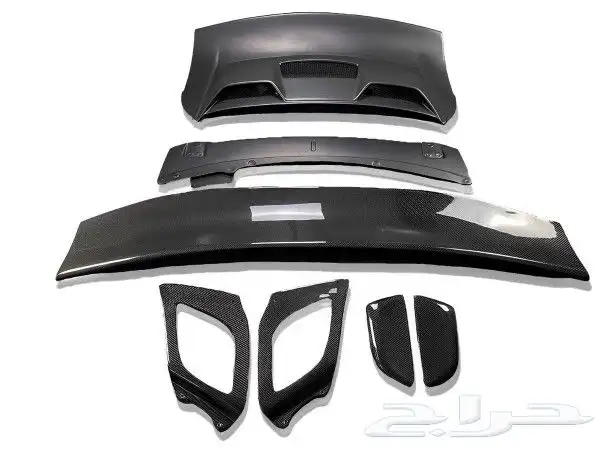 قطع رياضية واكسسوارات بورش 12