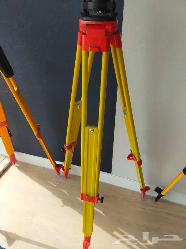 جميع الاجهزة المساحية GPS Total Station Autolevel 4