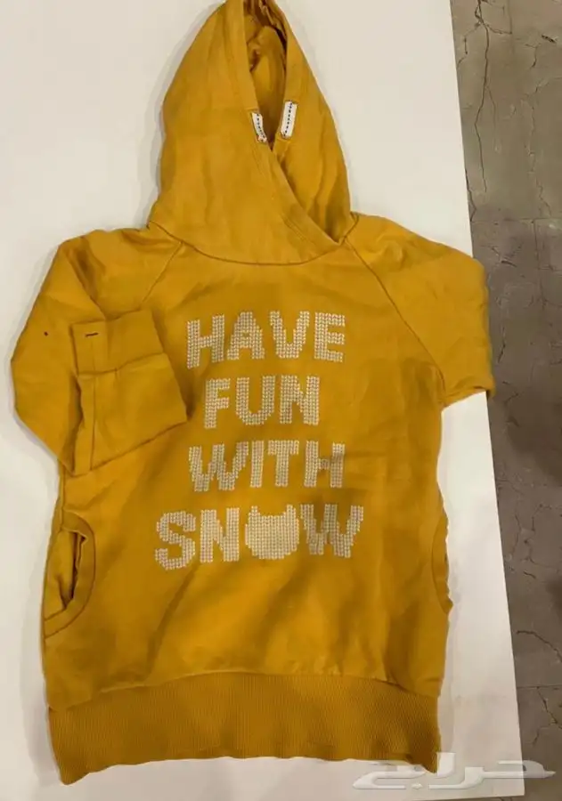 ملابس أطفال متنوعة استعمال خفيف شبه جديدة 25