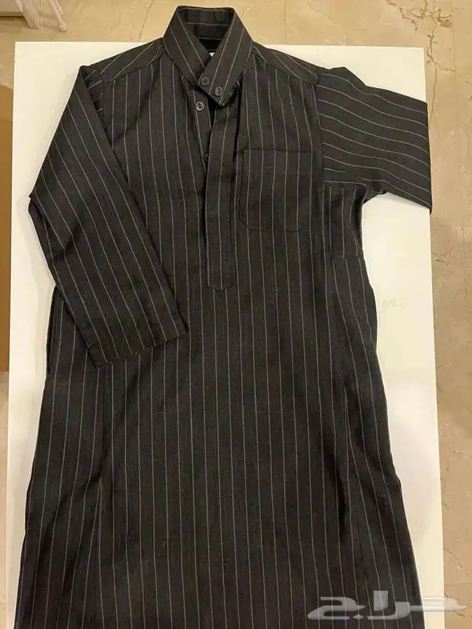 ملابس أطفال متنوعة استعمال خفيف شبه جديدة 2