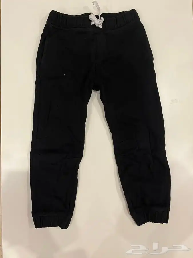 ملابس أطفال متنوعة استعمال خفيف شبه جديدة 30