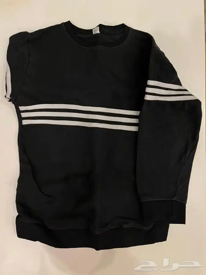 ملابس أطفال متنوعة استعمال خفيف شبه جديدة 33