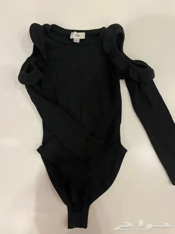 ملابس أطفال متنوعة استعمال خفيف شبه جديدة 50