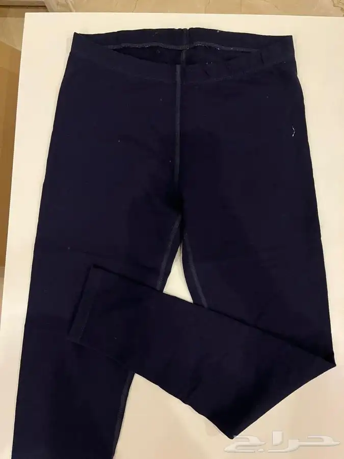 ملابس أطفال متنوعة استعمال خفيف شبه جديدة 27