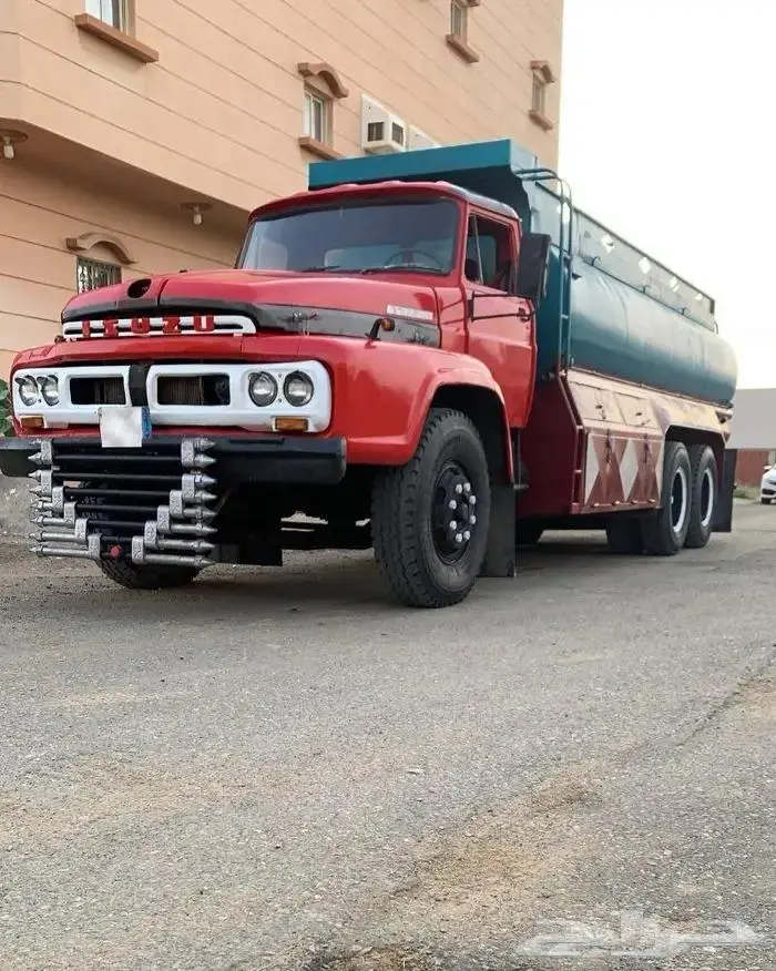 وايت ايسوزو سكس 1976 0
