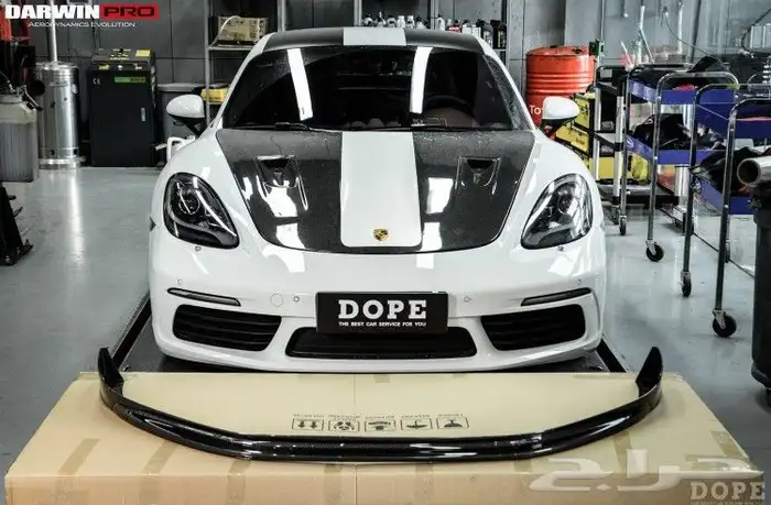 قطع رياضية واكسسوارات بورش 25