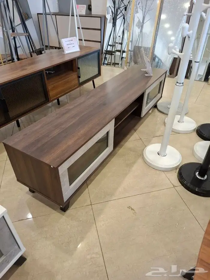 طاولات تلفزيون باشكال ومقاسات مختلفه 14