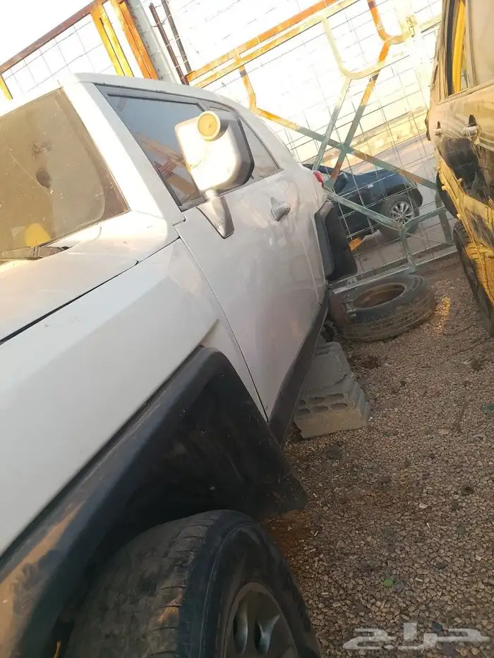 تويوتا اف جي 2010 3