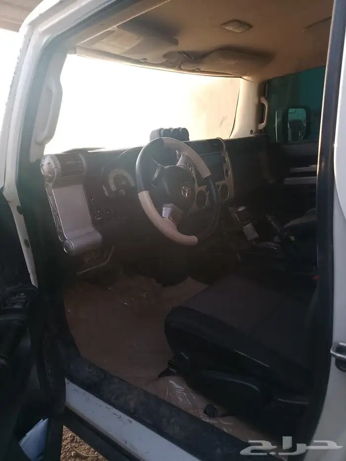 تويوتا اف جي 2010 4