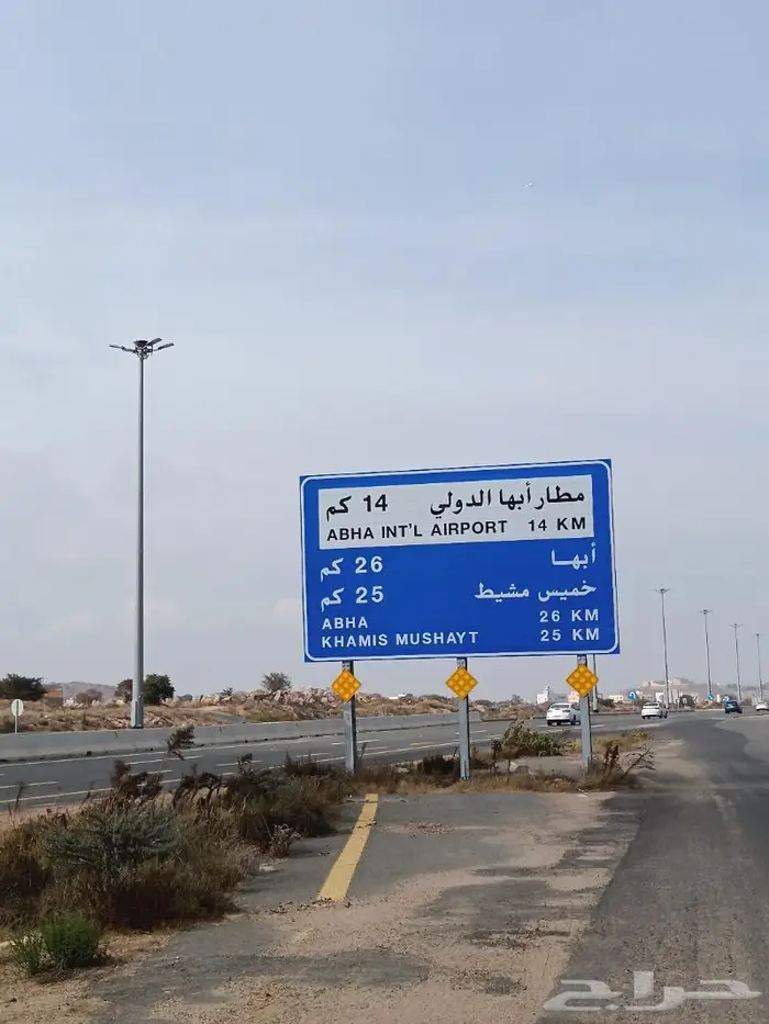 ارض للايجار في القرعاء بالقرب من المدينه الجامعيه 3