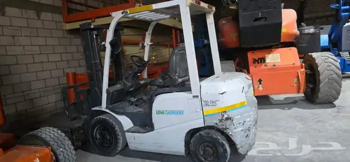 Caesar Lift  Man Lift and Forklift for rent 1