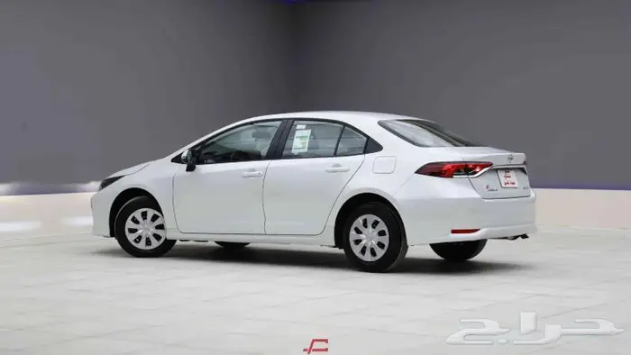 تويوتا كورولا XLI 2.0 طيس بنزين 2025 2