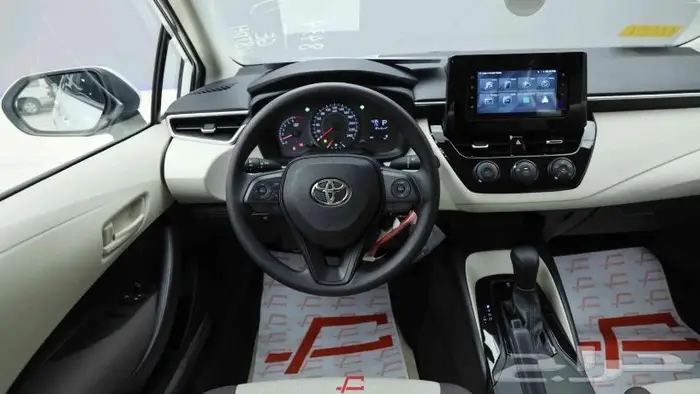 تويوتا كورولا XLI 2.0 طيس بنزين 2025 8