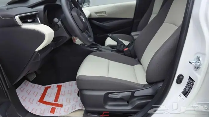 تويوتا كورولا XLI 2.0 طيس بنزين 2025 10