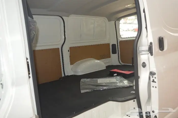 تويوتا باص هايس 2025 ديزل قير عادي سقف منخفض عبداللطيف 9