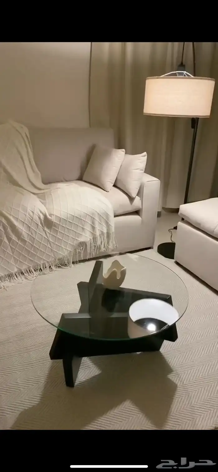 كنب وطاولة وابجوره وفرشه جلسة كامله 3