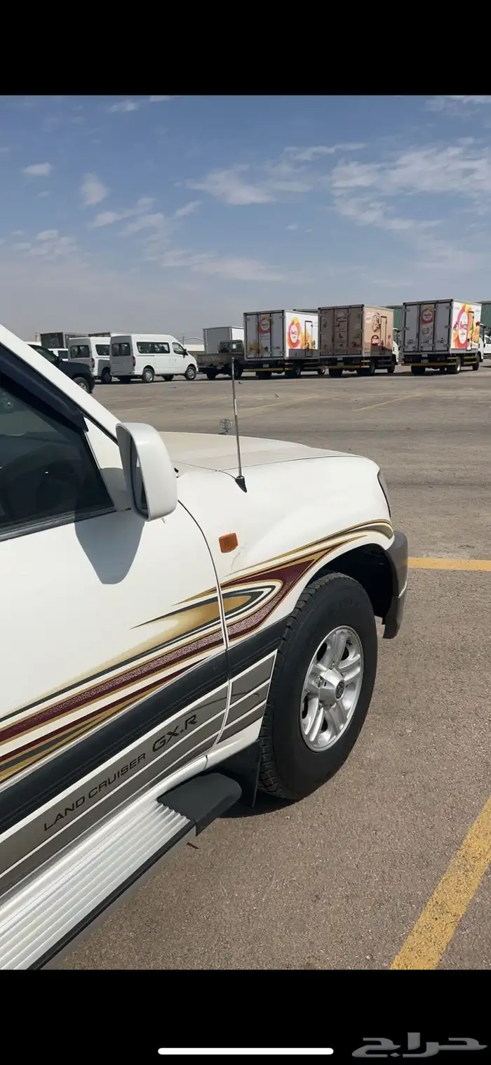 لاندكروزر 2002 gxr 2