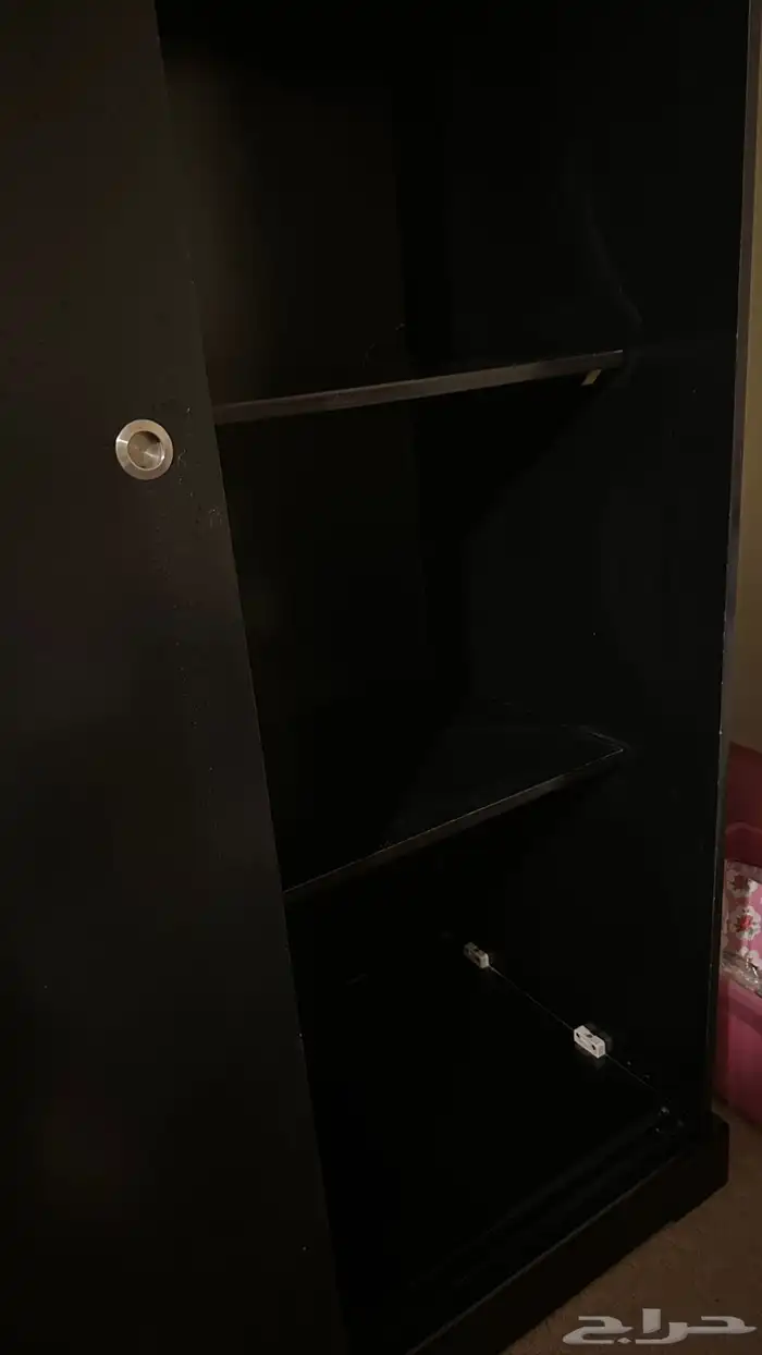دولاب خشب أسود مستعمل نظيف الرياض 4
