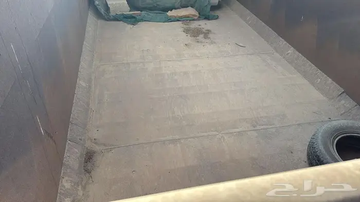 للبيع صندوق قلابي سنقل 5
