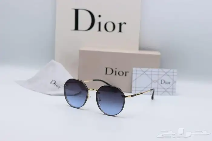 عرض النظارات الشمسية رجالي او نسائي ماركة 31