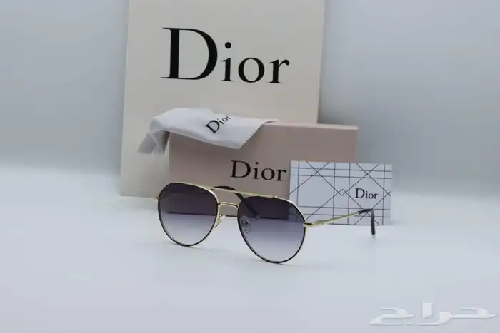 عرض النظارات الشمسية رجالي او نسائي ماركة 61