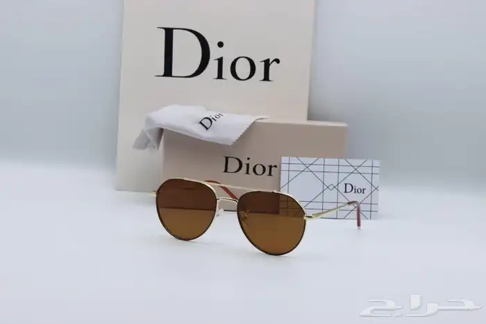 عرض النظارات الشمسية رجالي او نسائي ماركة 60