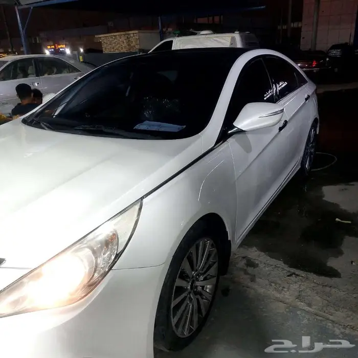 ورشة سمكرة وطلاء فرن السيارات 12