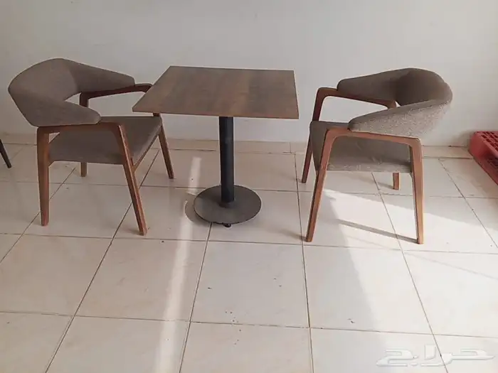 البيع طاولة 0