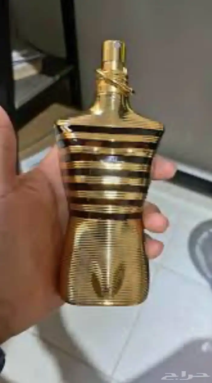 عطورت مطار دساتر اصليه بس بدون كرتون سعرنا بربع قايمه 23