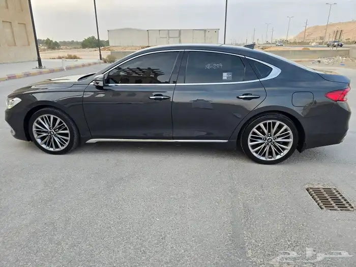 تم البيع ازيرا ديزل 2019 بطاقة جمركيه الأحساء نص فل 15