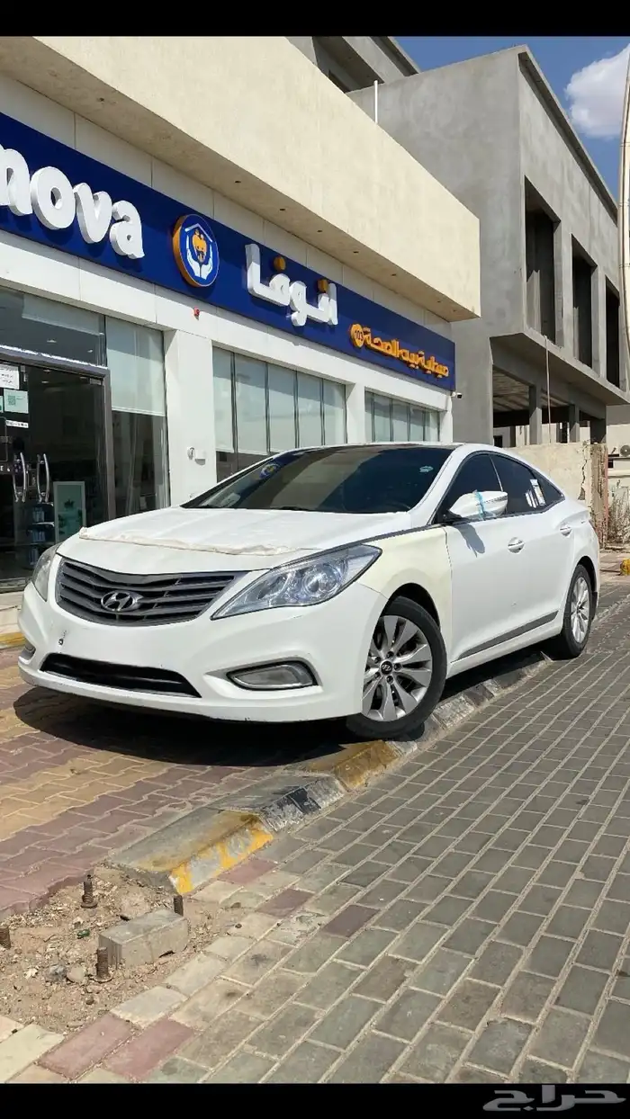ازيرا 2012 نص فل للبيع 0