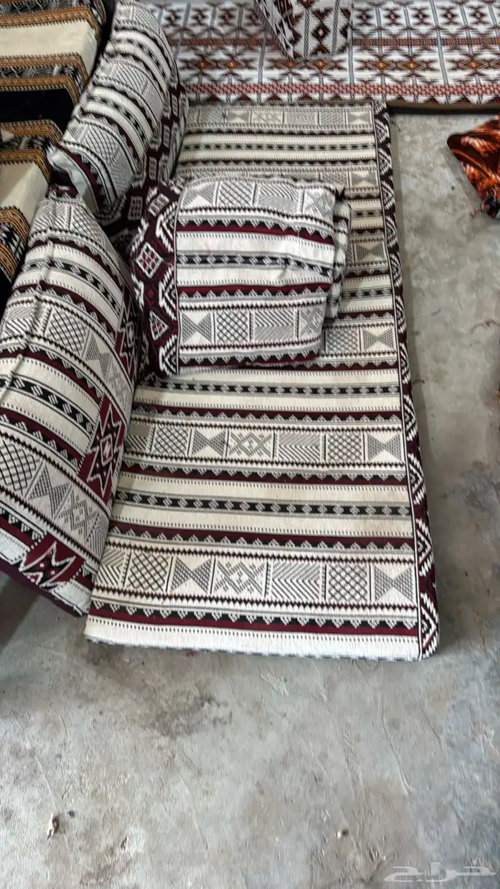 لبيع وتقصيل وتنجيد 12