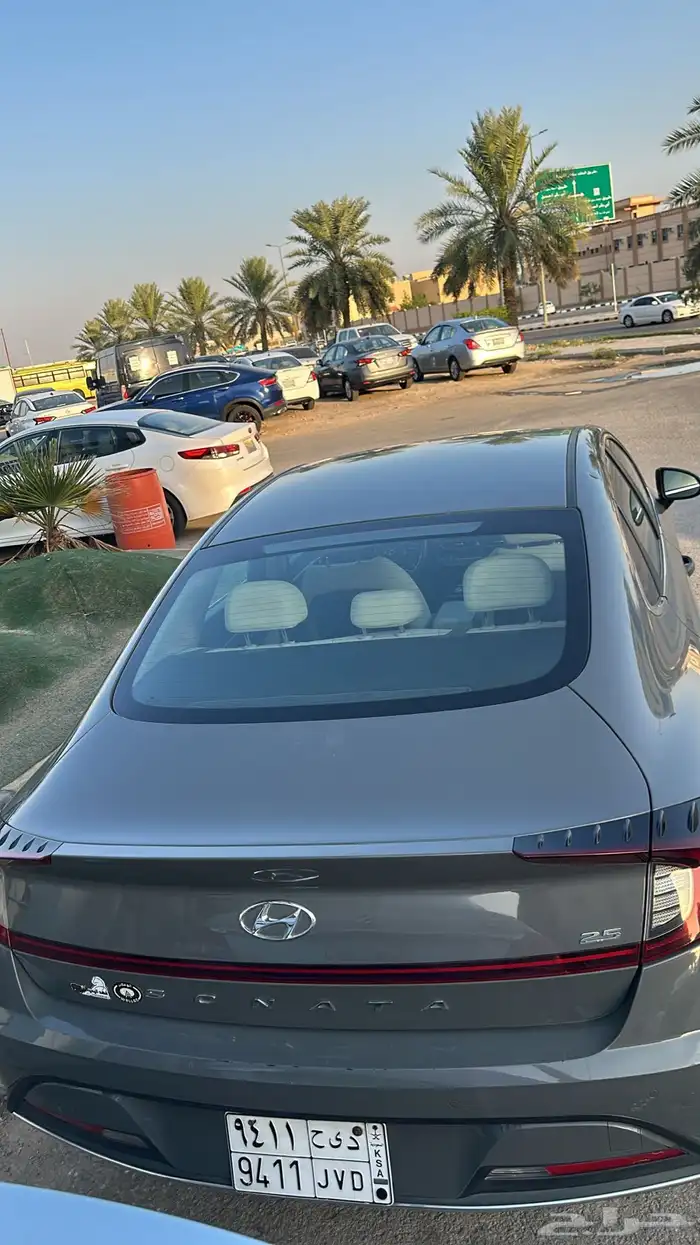 اخر يوم للعروض لتأجير السيارات يومي و شهري 4