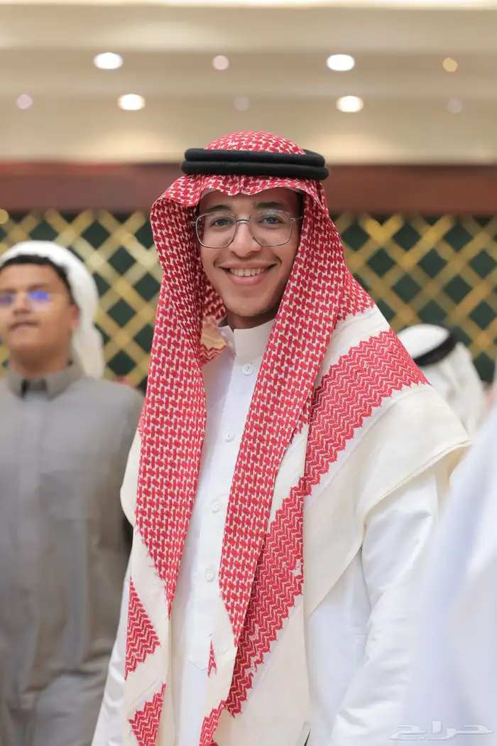مصور فوتوغرافي 10