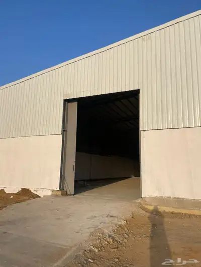ورش سيارات و ورش حدادة للايجار بصناعية جيزان 0