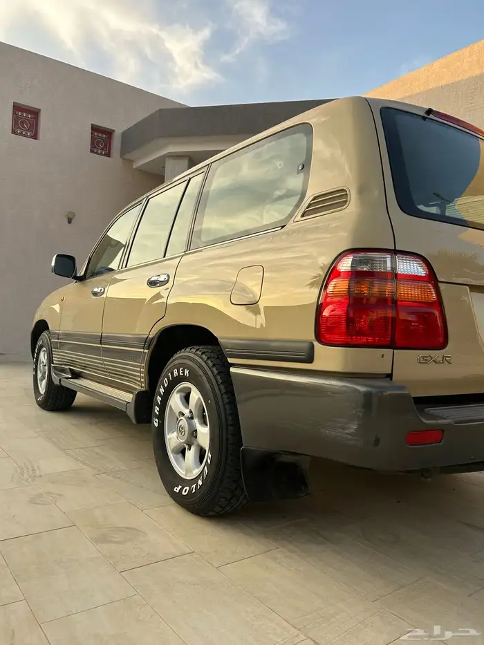(تم البيع)جكسار بيج 2002 (مخزن) 18