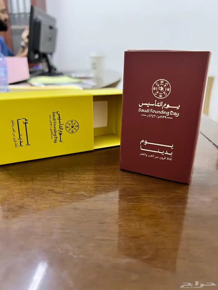 مطبعة طباعة مطبوعات طباعة اكواب بوكسات استيكرات رول اب 1