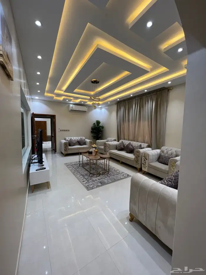 شاليه تولين في الشقيق يوجد مسبحين داخل وخارج وملعب صابوني 13