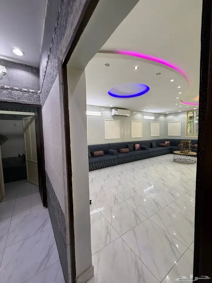 استراحة قسمين مسبحين كبار وصغاروالعاب مائيه وملعب صابوني 36