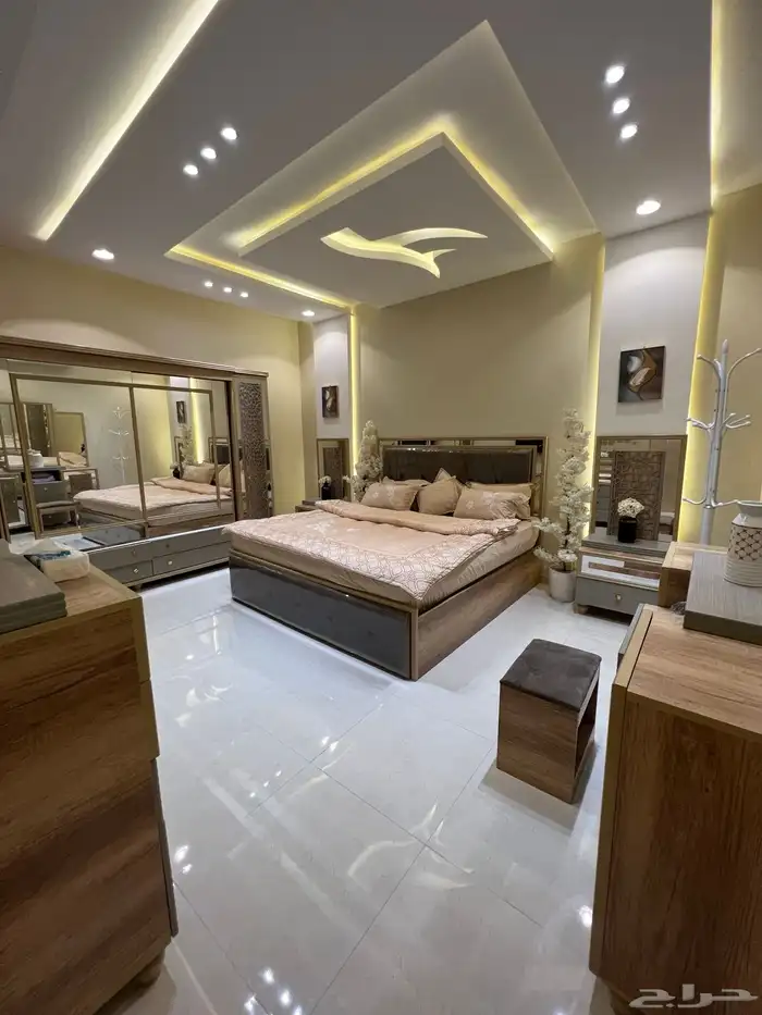 شاليه تولين في الشقيق يوجد مسبحين داخل وخارج وملعب صابوني 6