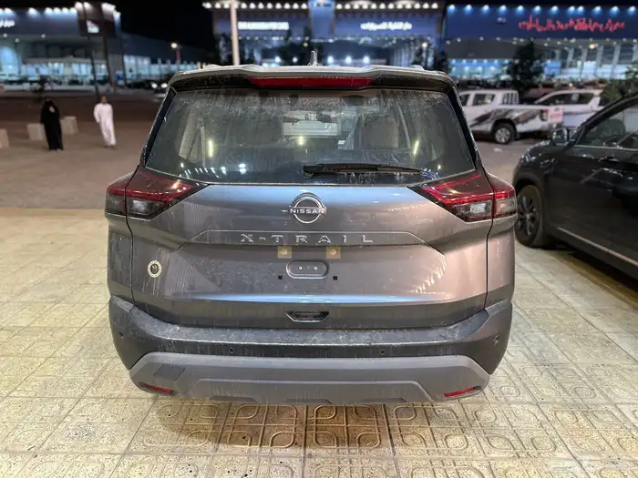 نيسان اكس تريل 2025 5