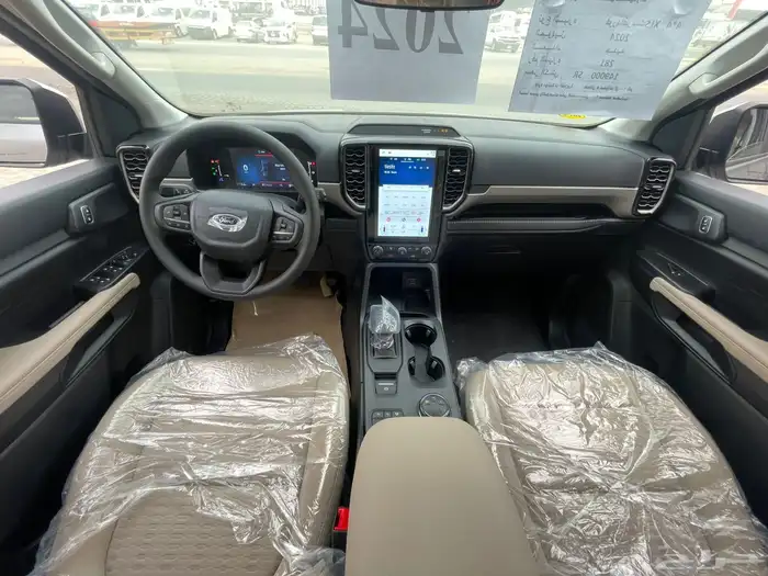 فورد ايفرست 2025 XLS 10