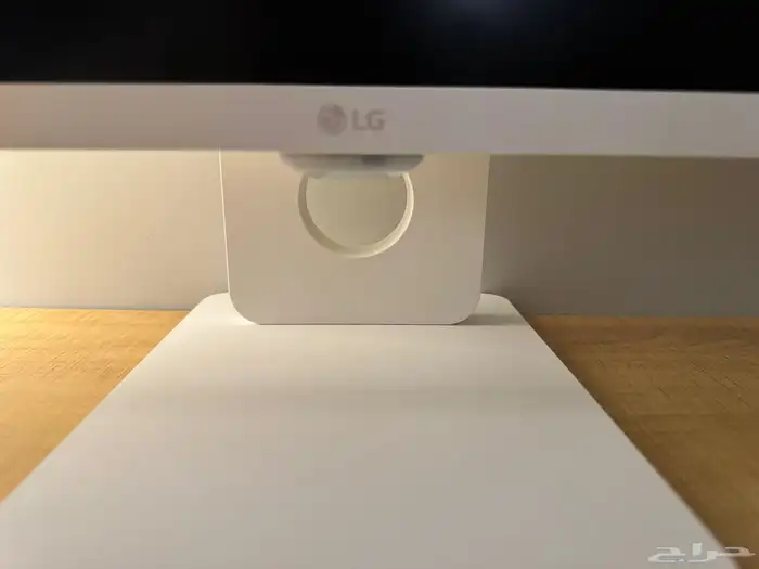 شاشة LG مقاس 27 2