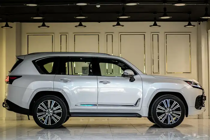 مرسيدس جي كلاس للايجار 15